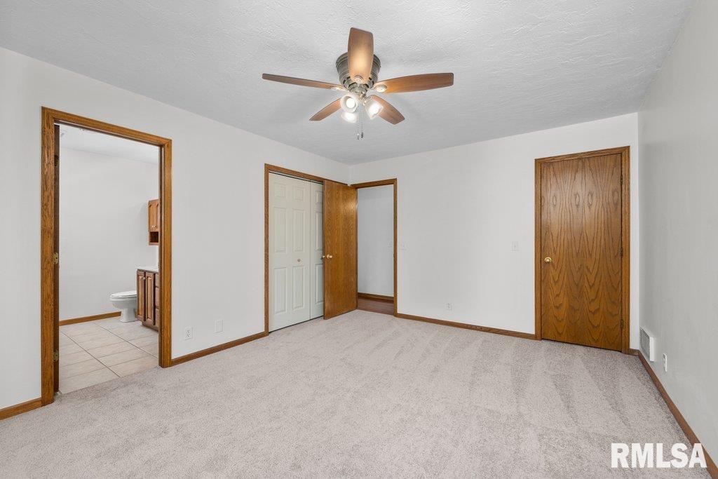 2349 Hunter Road Bettendorf, IA 52722 - Photo 17 of 34