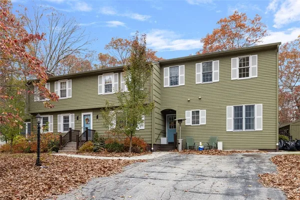 $575,000 | 58 Highland Terrace, Scituate, RI 02857