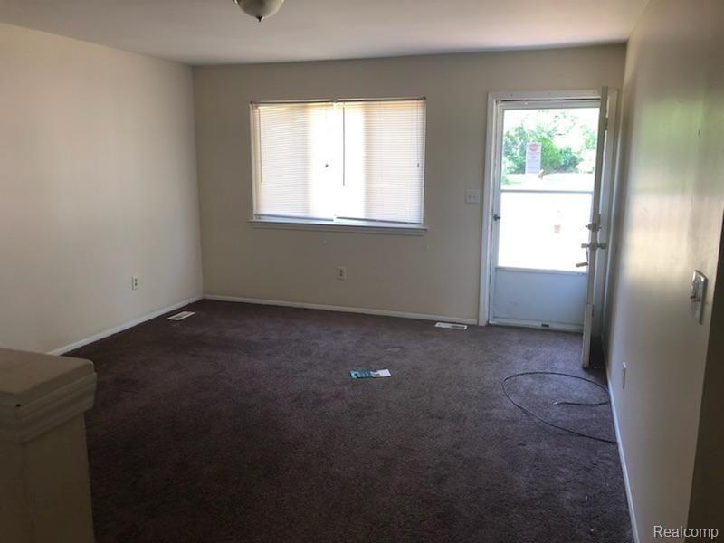 35815 Beverly Road Romulus, MI 48174 - Photo 3 of 8