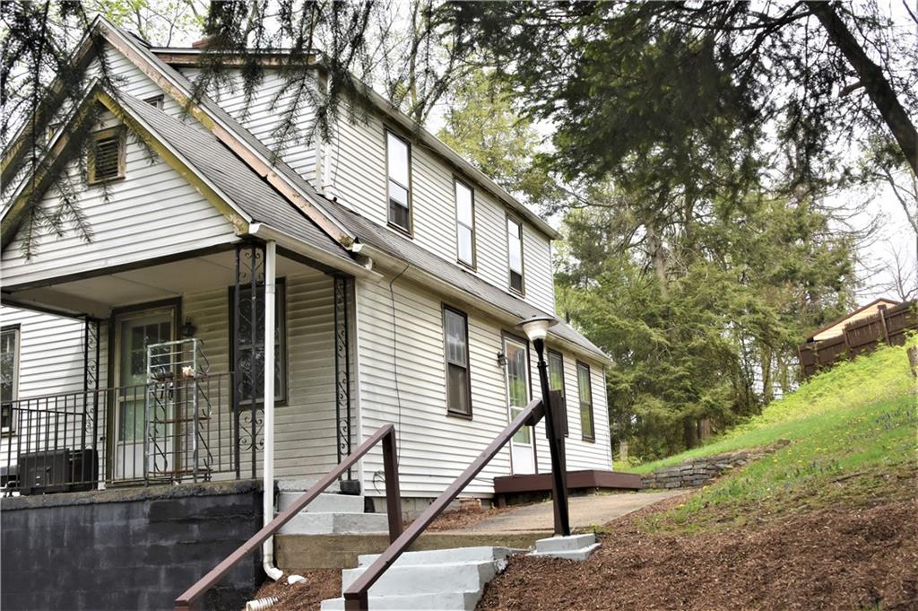 524 Thompson Run Road Pittsburgh, PA 15237 - Photo 2 of 9 Gallery Image 2