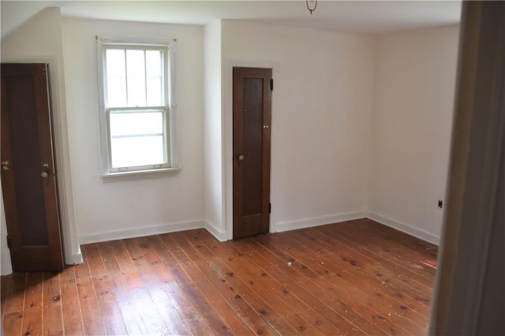524 Thompson Run Road Pittsburgh, PA 15237 - Photo 7 of 9 Gallery Image 7