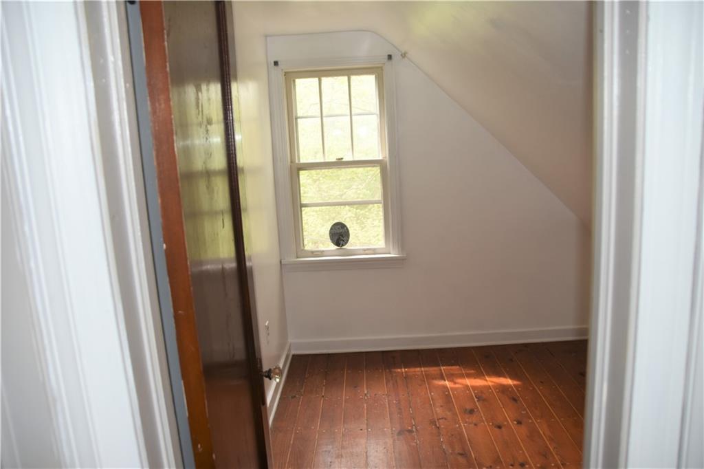 524 Thompson Run Road Pittsburgh, PA 15237 - Photo 8 of 9 Gallery Image 8