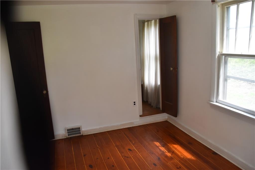 524 Thompson Run Road Pittsburgh, PA 15237 - Photo 9 of 9 Gallery Image 9