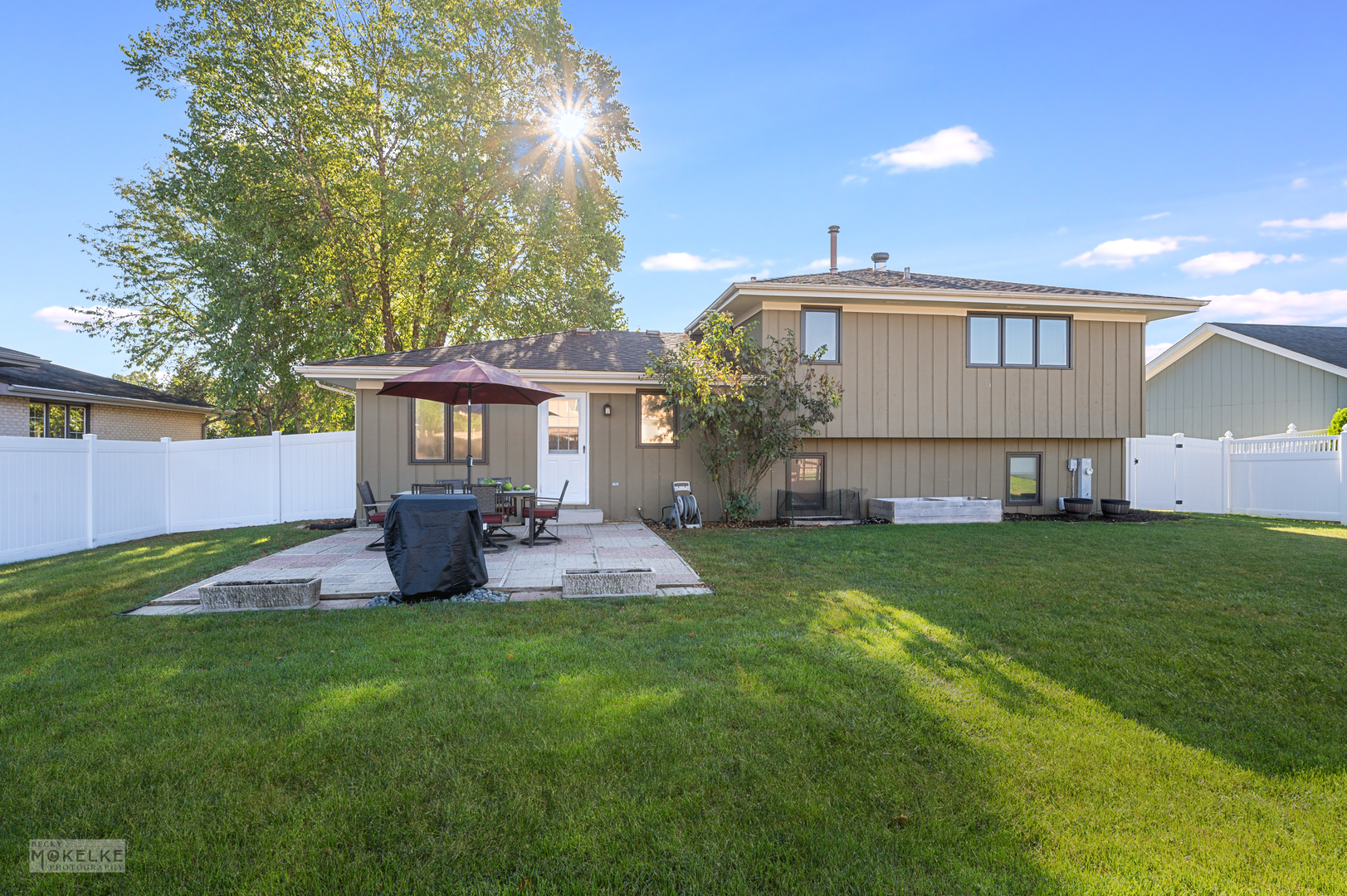 16454 Spangler Road Plainfield, IL 60586 - Photo 3 of 28 a front view of a house with a yard and porch