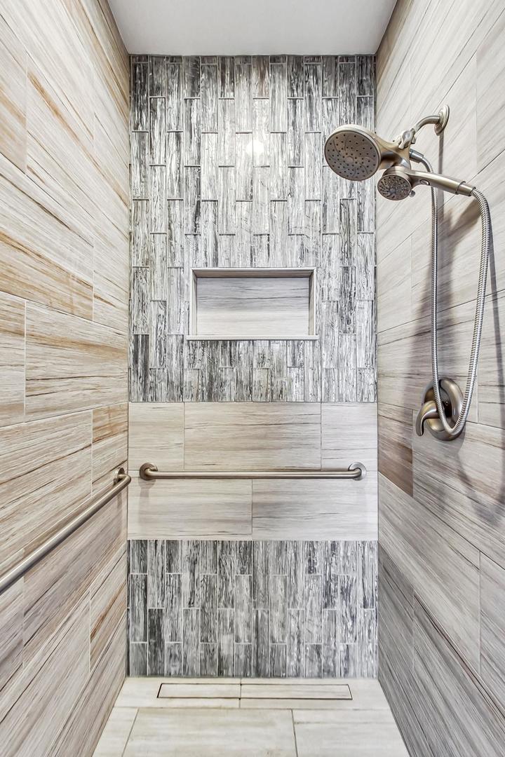 1791 Prairie Ridge Circle Lindenhurst, IL 60046 - Photo 17 of 46