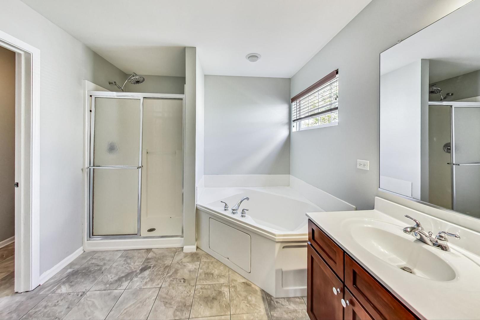 1791 Prairie Ridge Circle Lindenhurst, IL 60046 - Photo 23 of 46