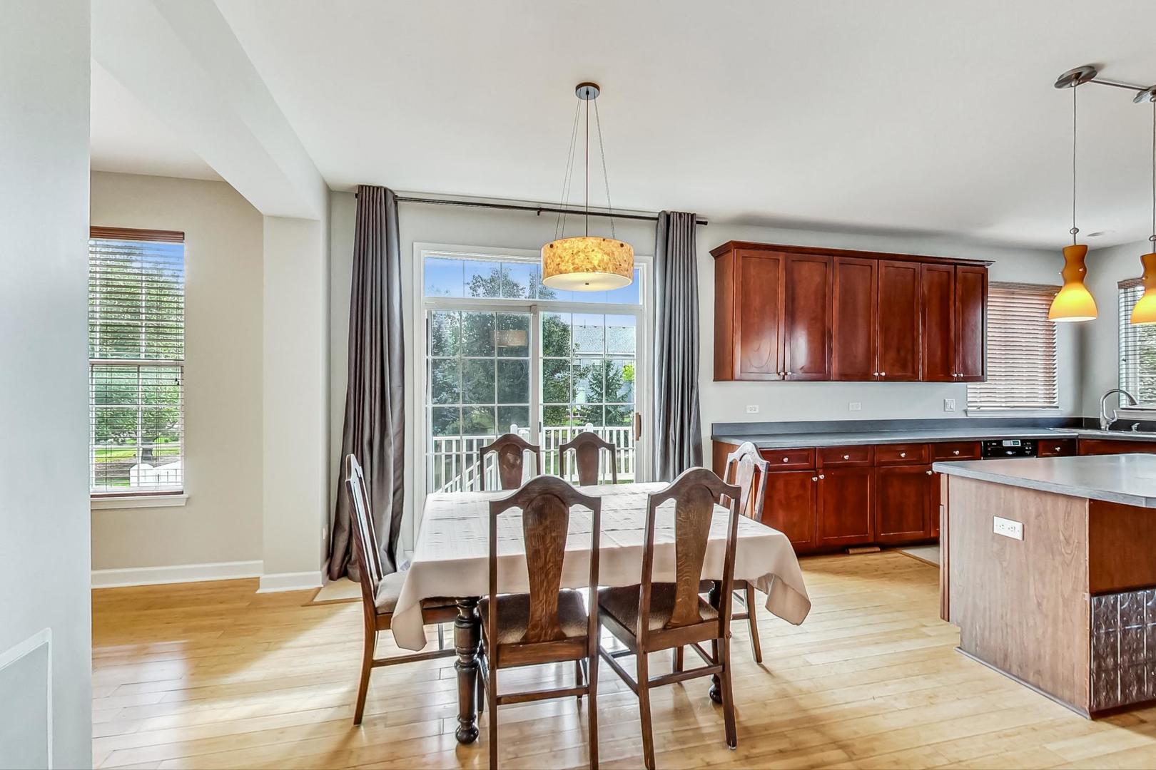 1791 Prairie Ridge Circle Lindenhurst, IL 60046 - Photo 10 of 46