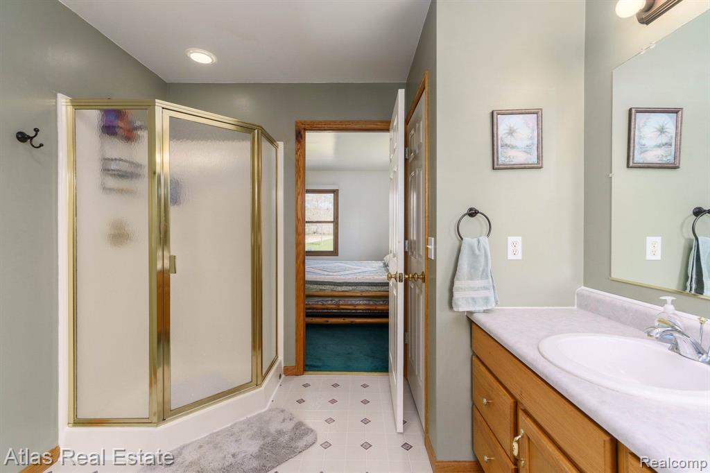6375 Gunnell Road Millington, MI 48746 - Photo 38 of 57