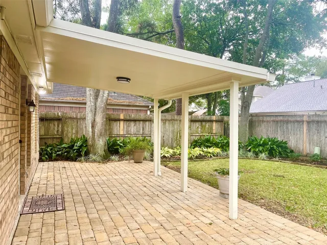 $2,300 | 8910 Driftstone Drive, Spring, TX 77379