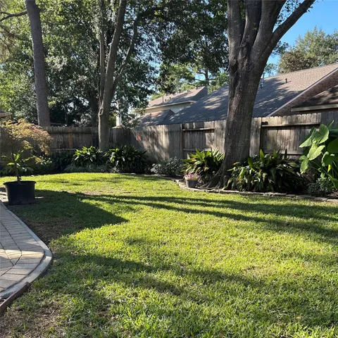 $2,300 | 8910 Driftstone Drive, Spring, TX 77379