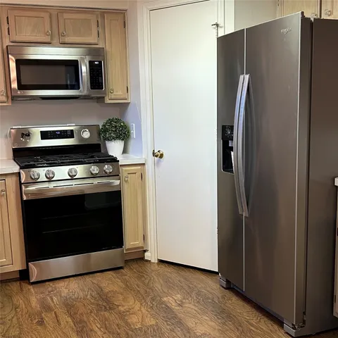 $2,300 | 8910 Driftstone Drive, Spring, TX 77379