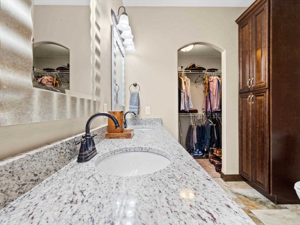 2279 Antler Ridge Drive Dubuque, IA 52002 - Photo 22 of 33 Gallery Image 22
