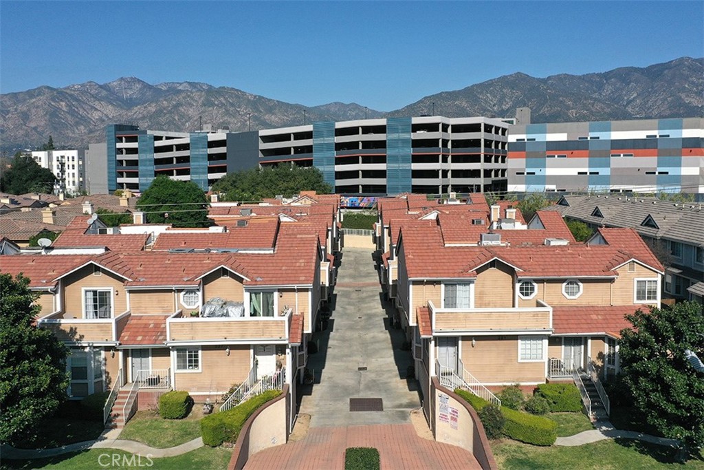 331 Genoa Street, Unit E Monrovia, CA 91016 - Photo 23 of 27