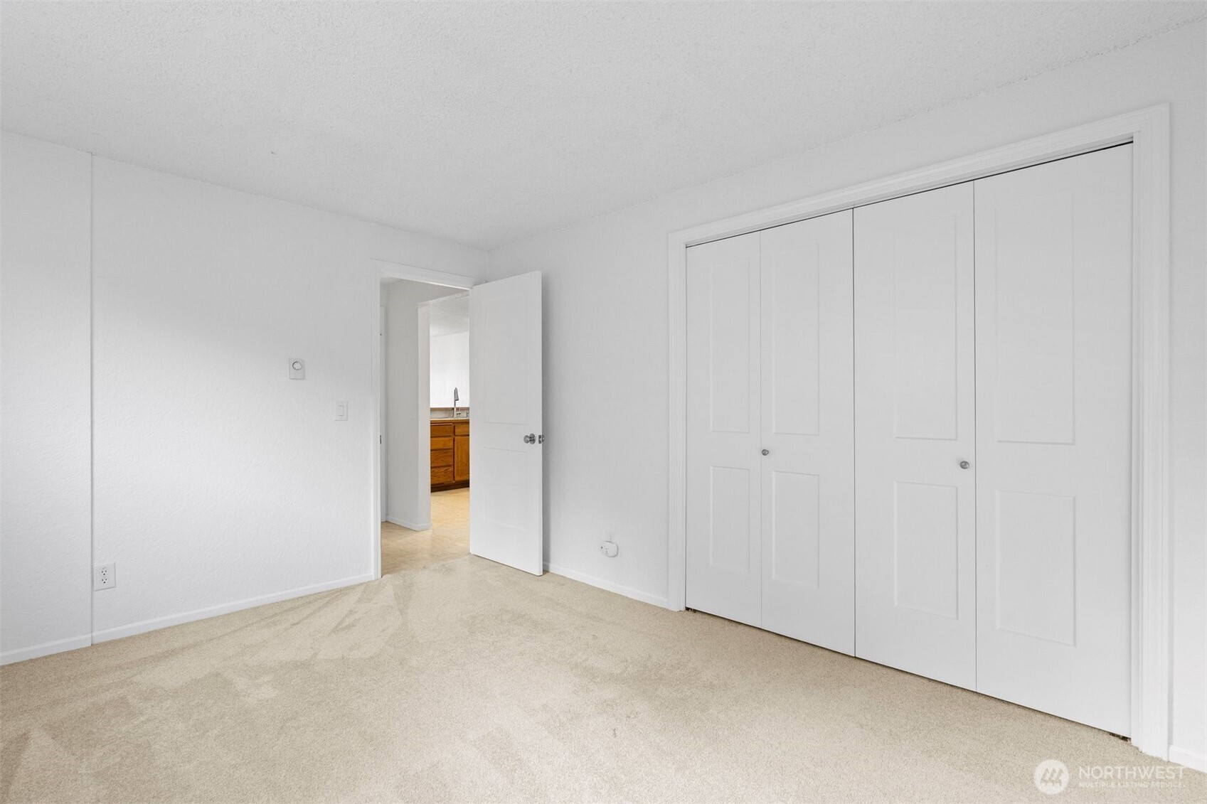 2210 Grand Avenue Everett, WA 98201 - Photo 28 of 40