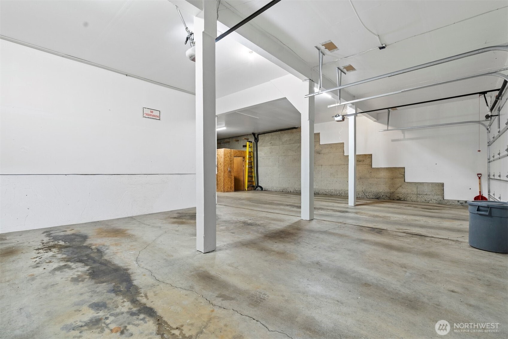 2210 Grand Avenue Everett, WA 98201 - Photo 33 of 40