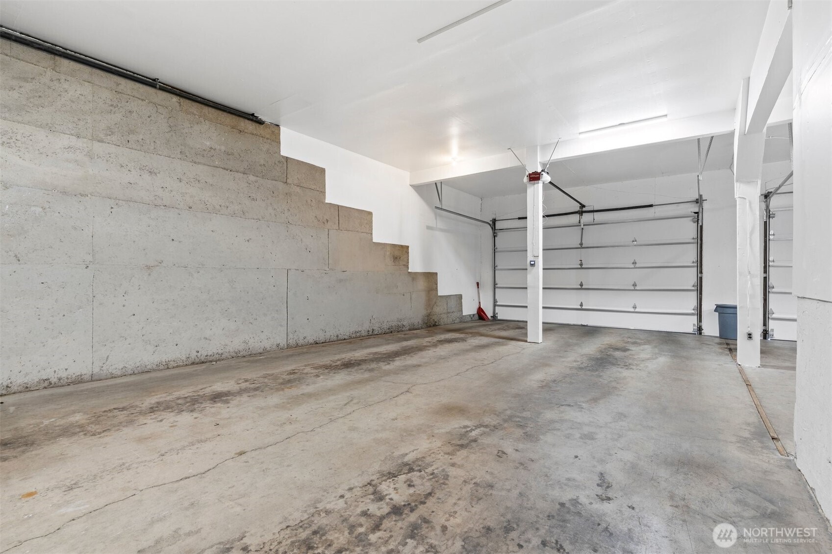 2210 Grand Avenue Everett, WA 98201 - Photo 34 of 40