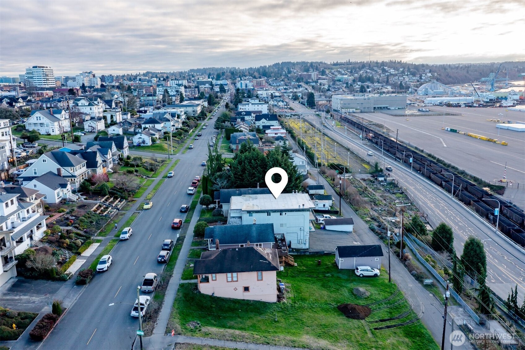 2210 Grand Avenue Everett, WA 98201 - Photo 38 of 40