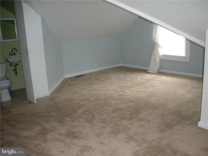 186 Princeton Road Audubon, NJ 08106 - Photo 12 of 25 Bedroom - Main