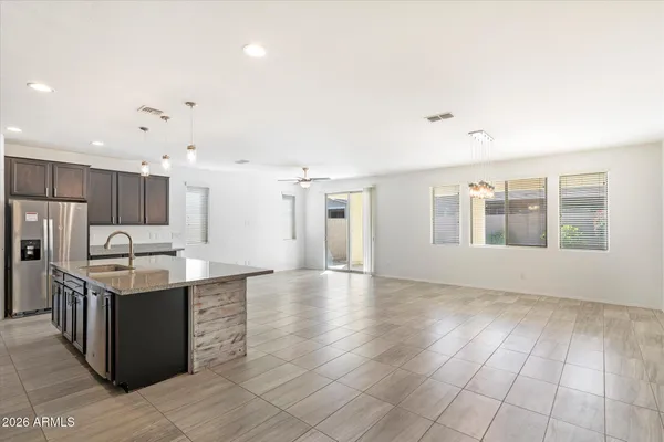 $2,850 | 22457 East Duncan Street, Queen Creek, AZ 85142