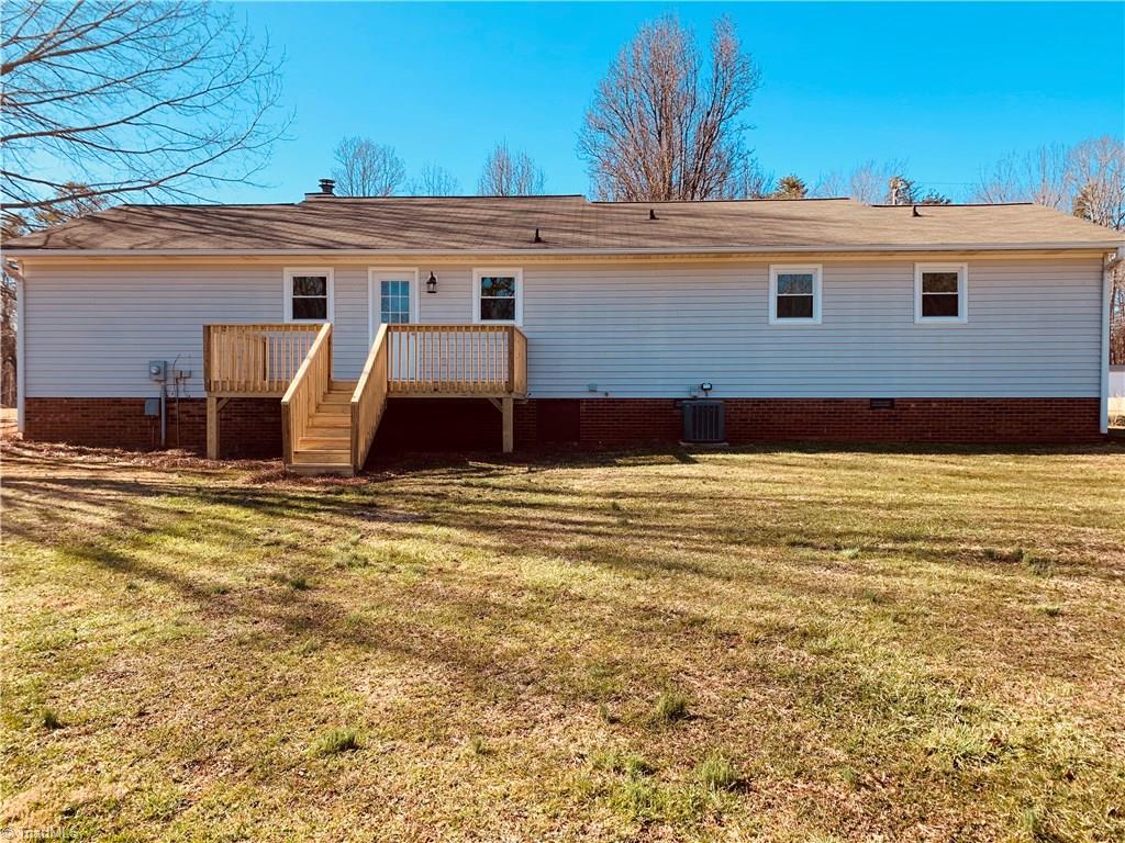 1772 William Fowler Road King, NC 27021 - Photo 4 of 25