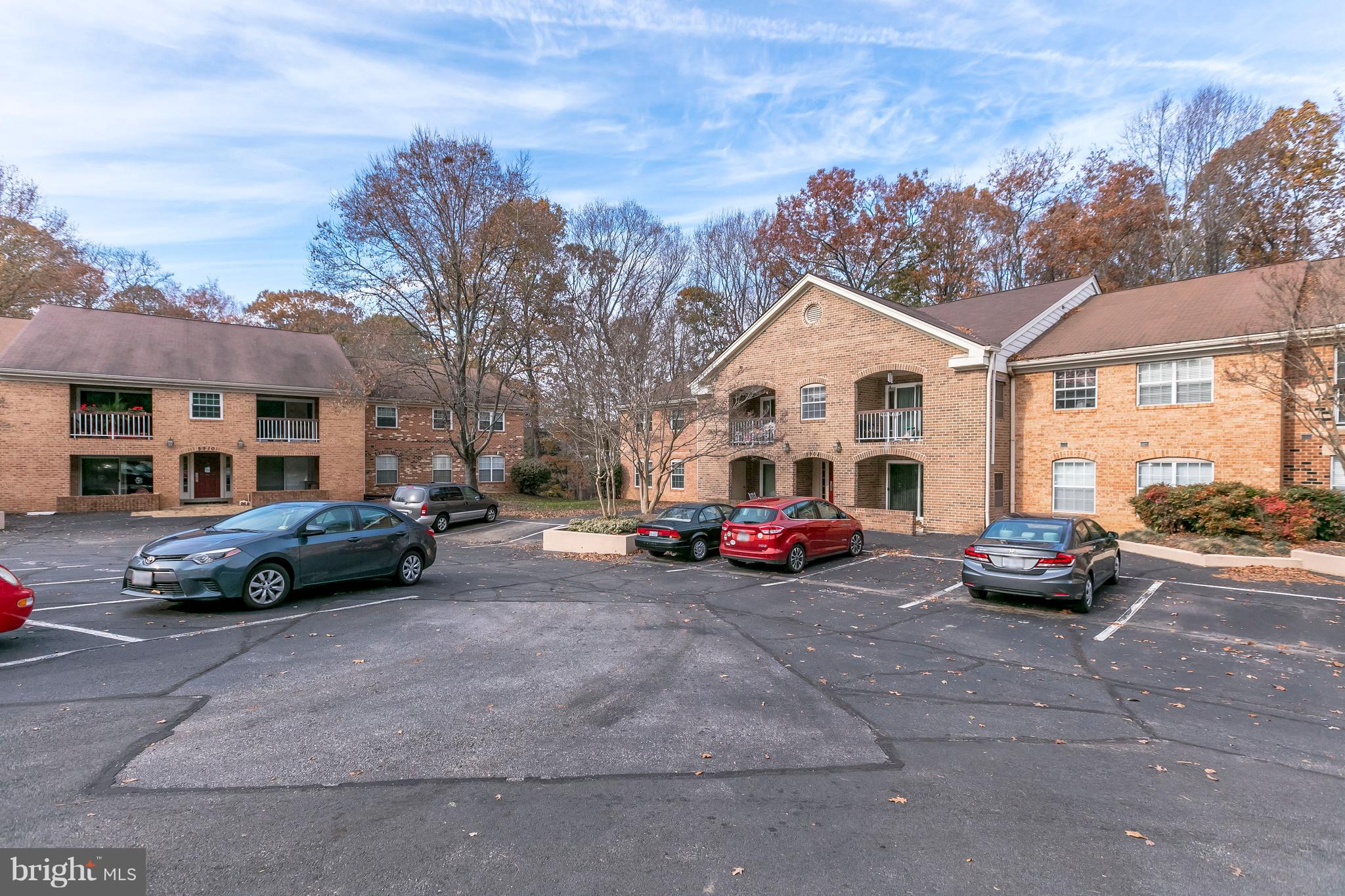 5906 Cove Landing Road, Unit 301 Burke, VA 22015 - Photo 14 of 51