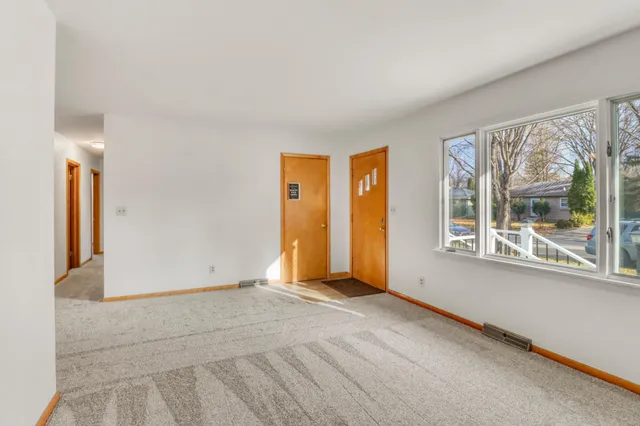 $304,900 | 1119 Elm Street South, Moorhead, MN 56560