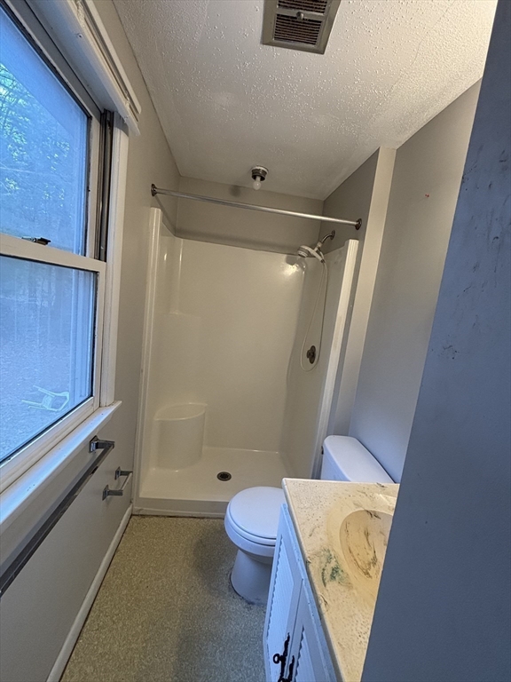 156 Aubinwood Road Amherst, MA 01002 - Photo 13 of 30