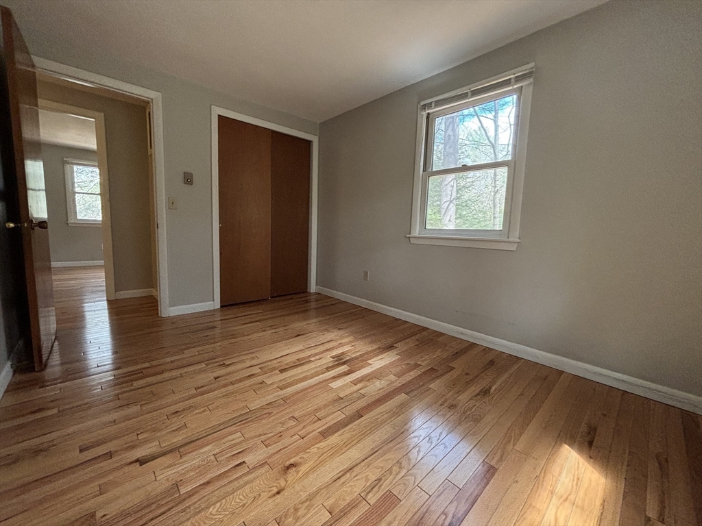 156 Aubinwood Road Amherst, MA 01002 - Photo 16 of 30