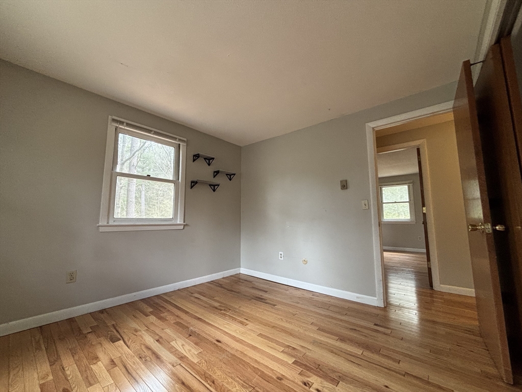 156 Aubinwood Road Amherst, MA 01002 - Photo 19 of 30