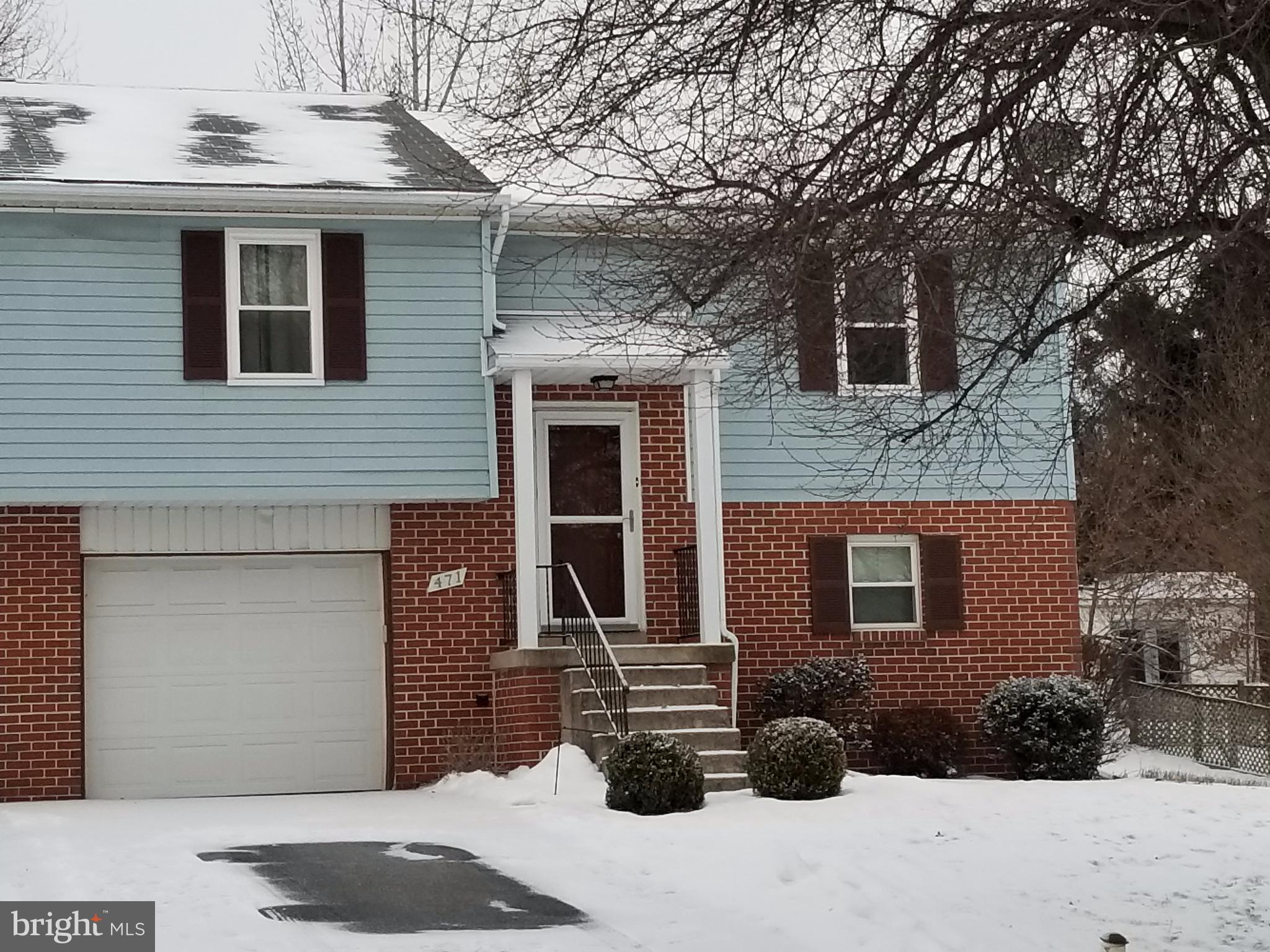 471 Crosswinds Drive Lititz, PA 17543 - Photo 1 of 21