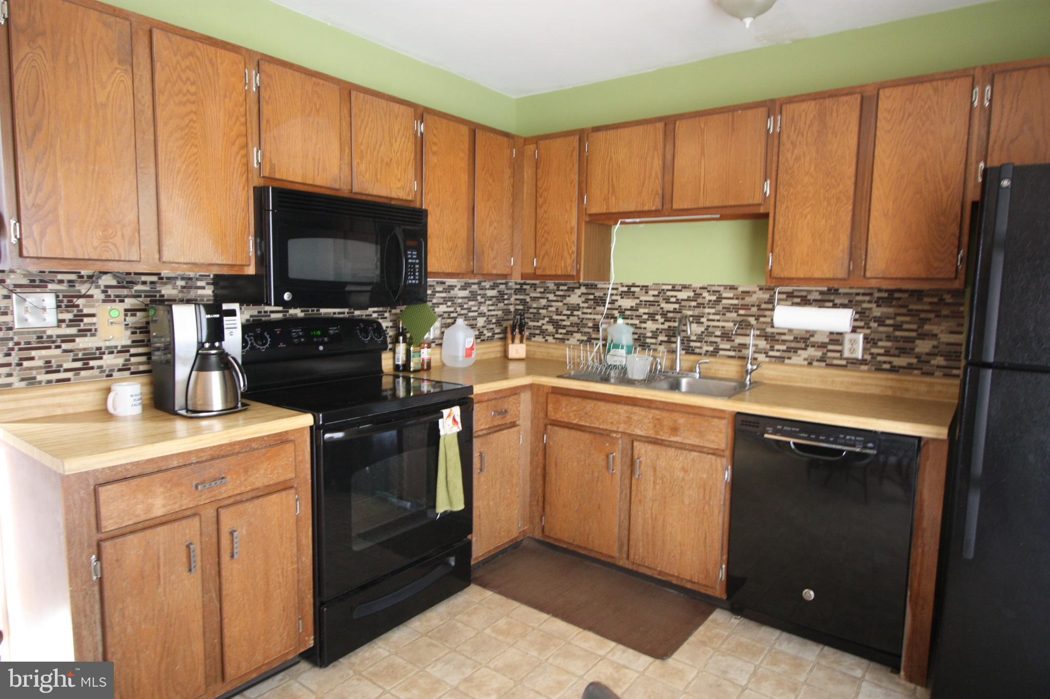 471 Crosswinds Drive Lititz, PA 17543 - Photo 7 of 21