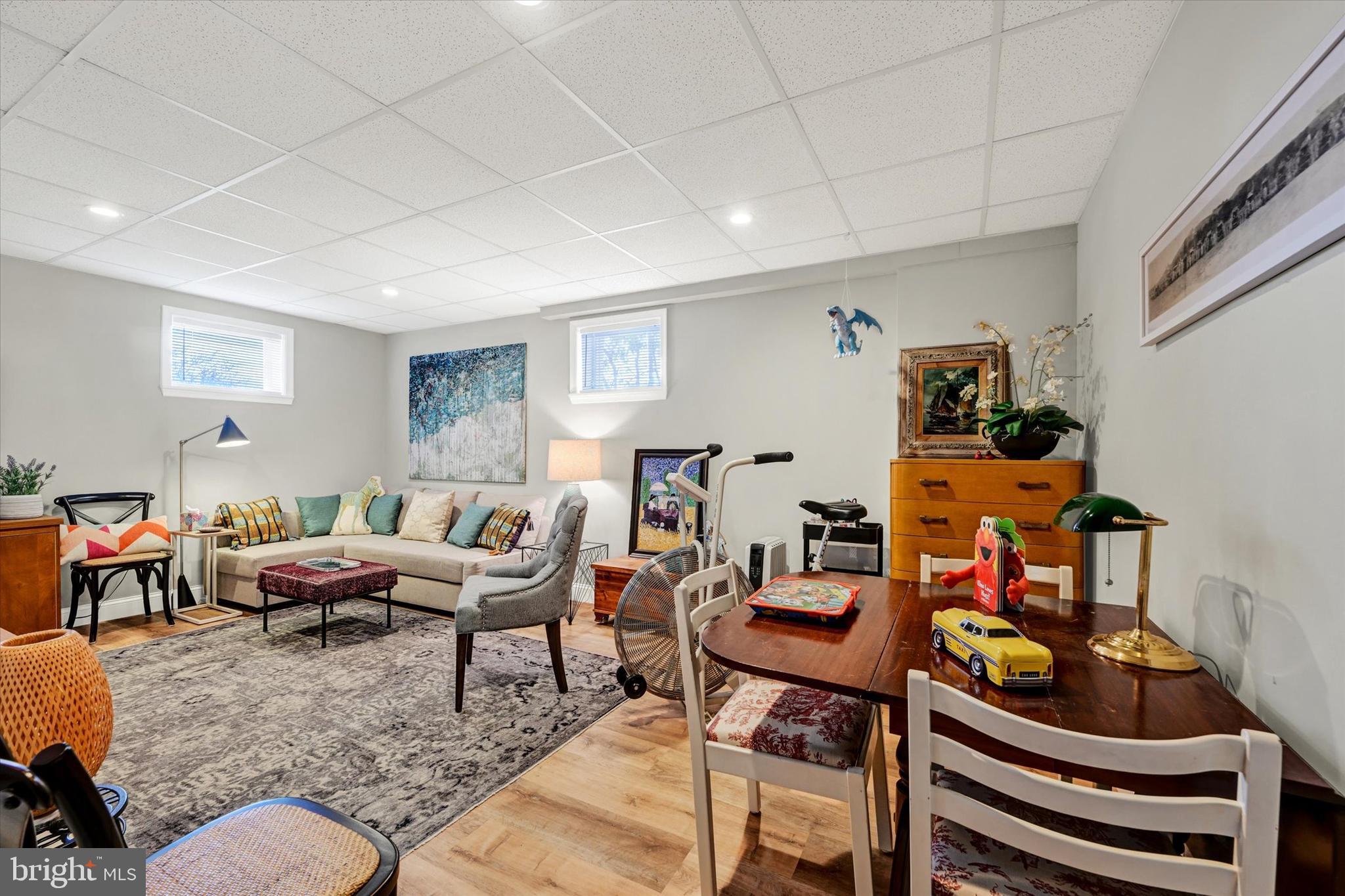 2211 Old Bosley Road Cockeysville, MD 21030 - Photo 36 of 65 a living room with furniture and a window