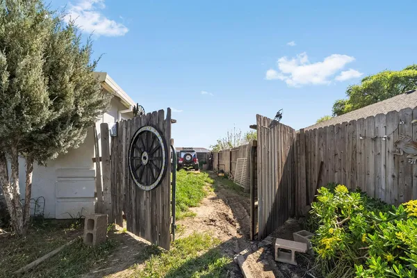 $250,000 | 3240 4th Street, Biggs, CA 95917