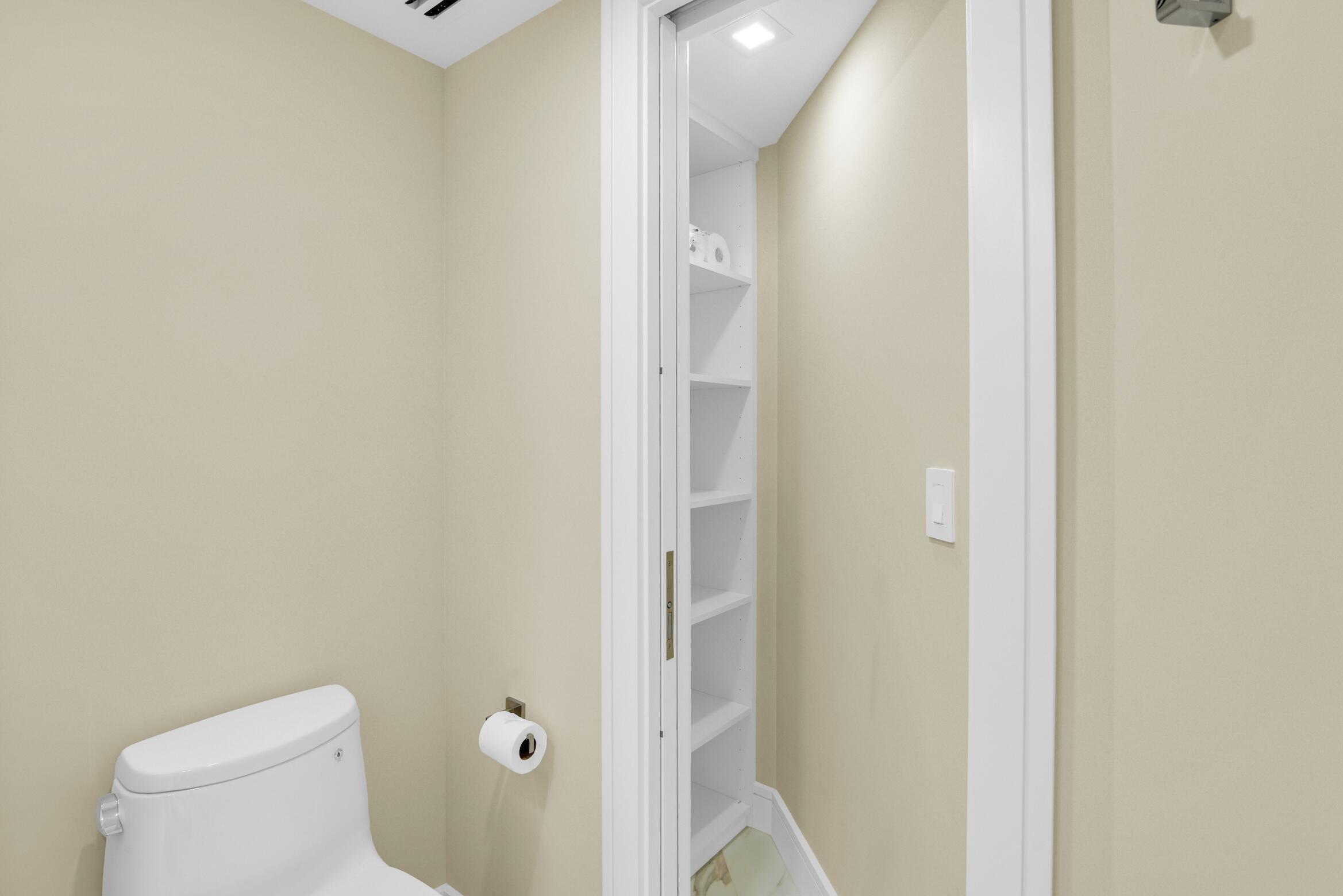 550 South Ocean Boulevard, Unit 1009 Boca Raton, FL 33432 - Photo 24 of 56 Linen Closet