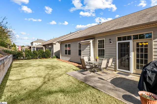 $400,000 | 100 Briarhill Drive, Simpsonville, SC 29680