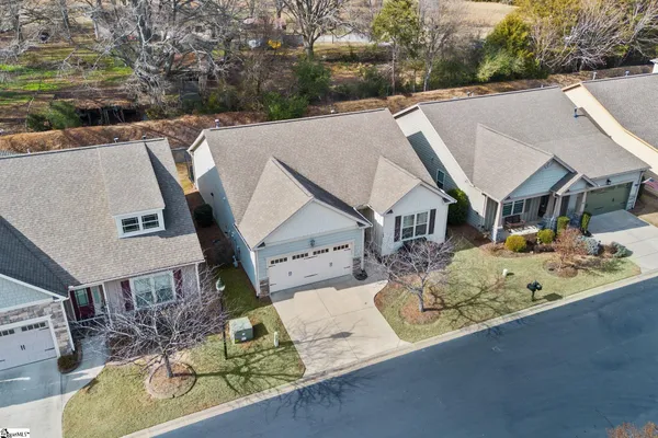 $390,000 | 100 Briarhill Drive, Simpsonville, SC 29680