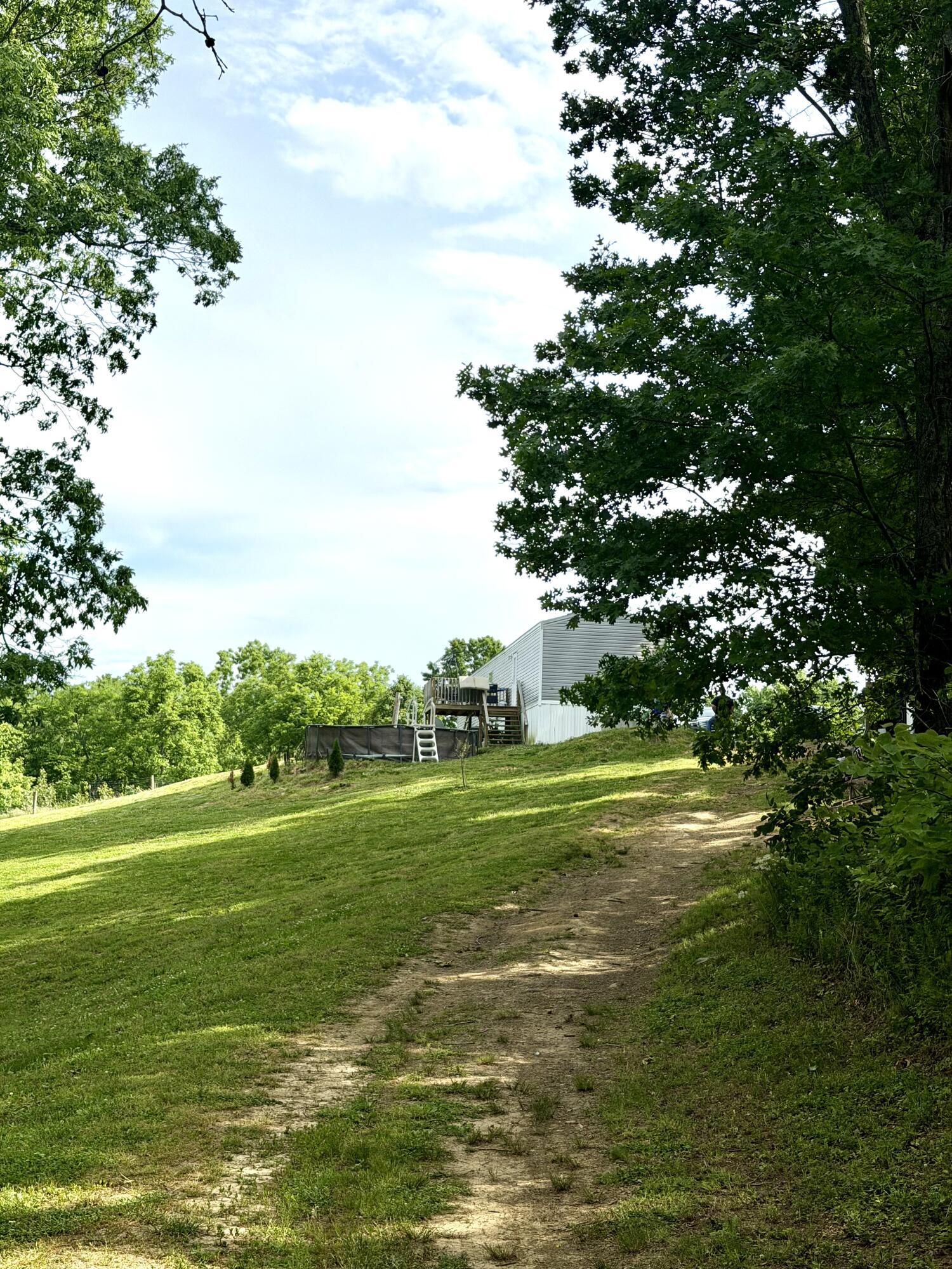 1050 Burgin Road Lawrenceburg, KY 40342 - Photo 10 of 45 IMG_3053