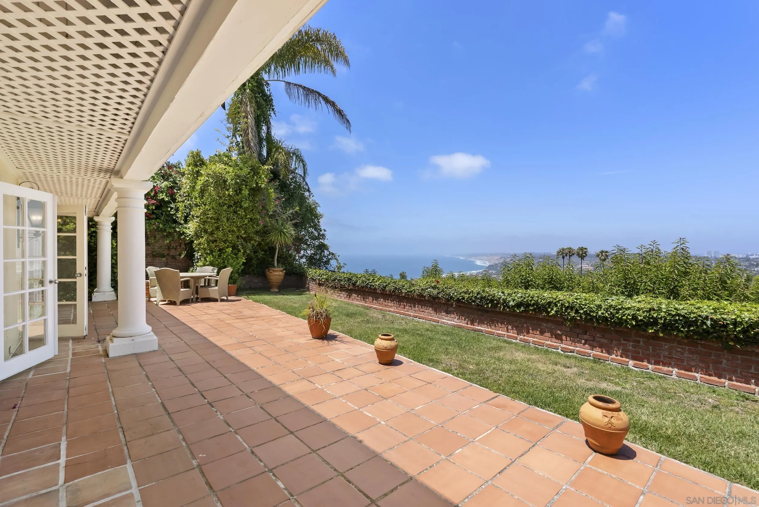 2326 Rue Adriane La Jolla, CA 92037 - Photo 34 of 42