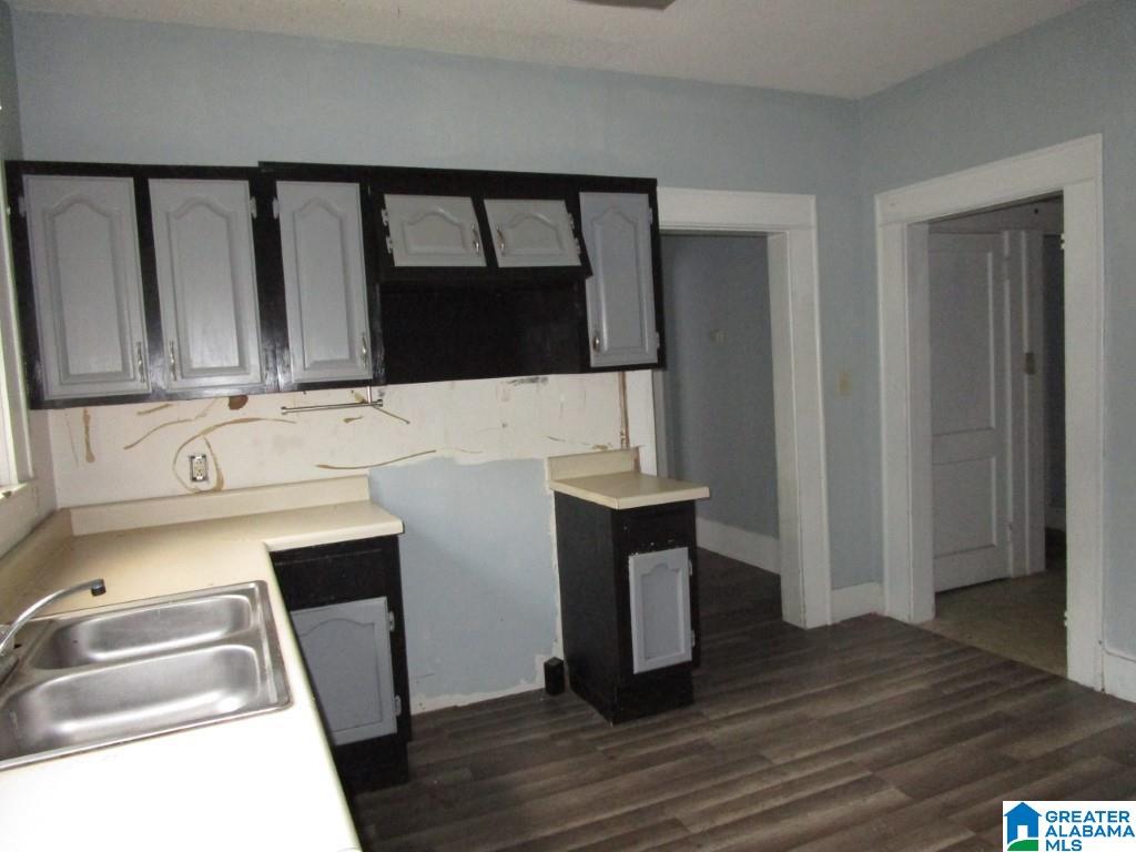 2348 22nd Street Southwest Birmingham, AL 35211 - Photo 11 of 28