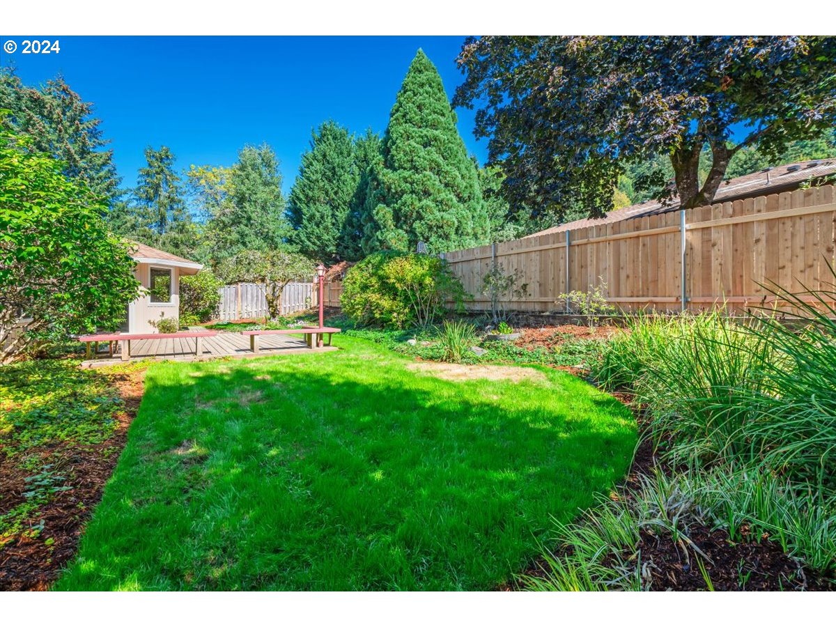 2577 Debok Road West Linn, OR 97068 - Photo 25 of 27 Backyard