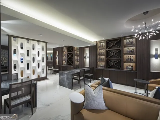 $2,828 | 3150 Roswell Road Northwest, Unit 1511, Atlanta, GA 30305