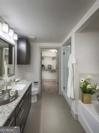 $3,633 | 3150 Roswell Road Northwest, Unit 1424, Atlanta, GA 30305