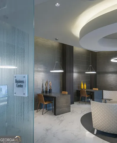 $2,828 | 3150 Roswell Road Northwest, Unit 1511, Atlanta, GA 30305