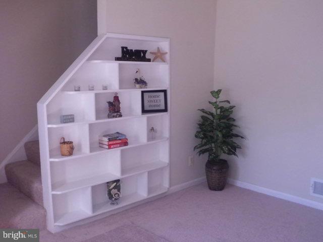 5528 Channing Road Baltimore, MD 21229 - Photo 3 of 13
