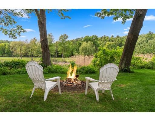 21 Pleasant Valley Road Amesbury, MA 01913 - Photo 1 of 41 Gallery Image 1