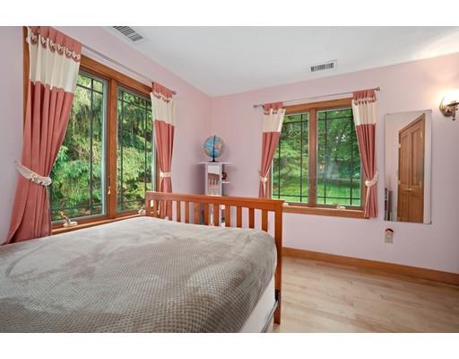 21 Pleasant Valley Road Amesbury, MA 01913 - Photo 20 of 41 Gallery Image 20
