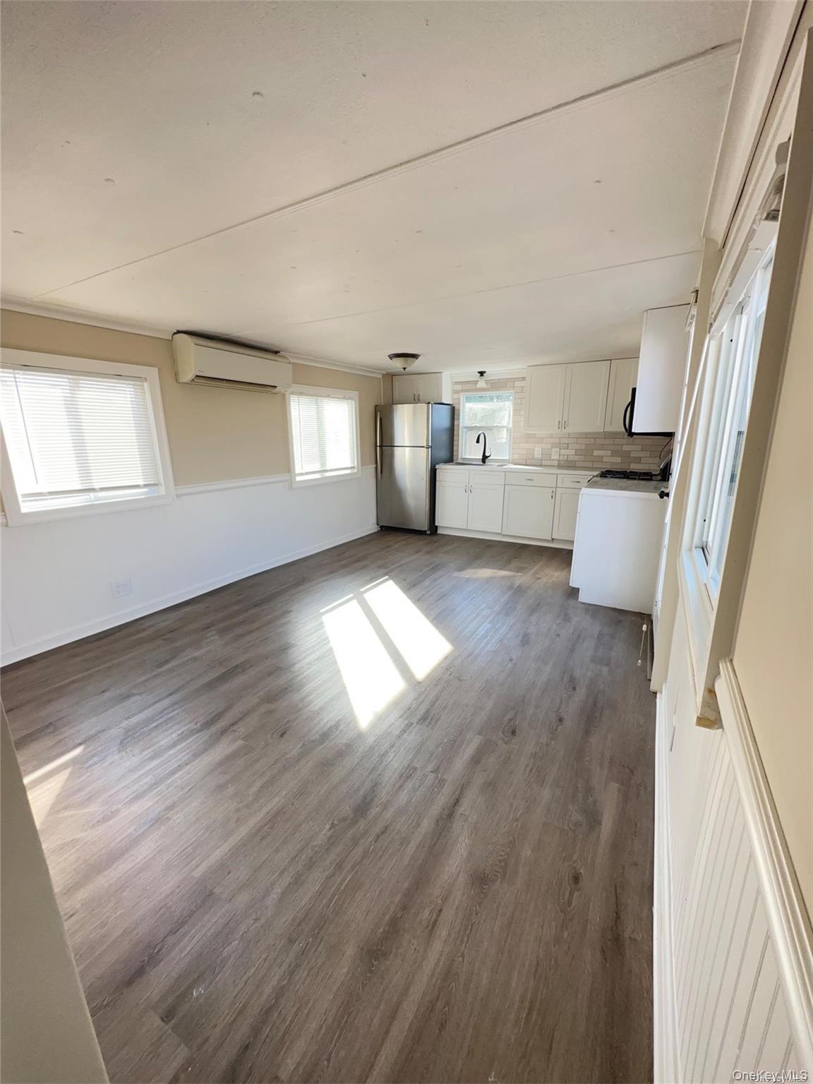 150 Main Street, Unit 57 Islip, NY 11751 - Photo 16 of 24