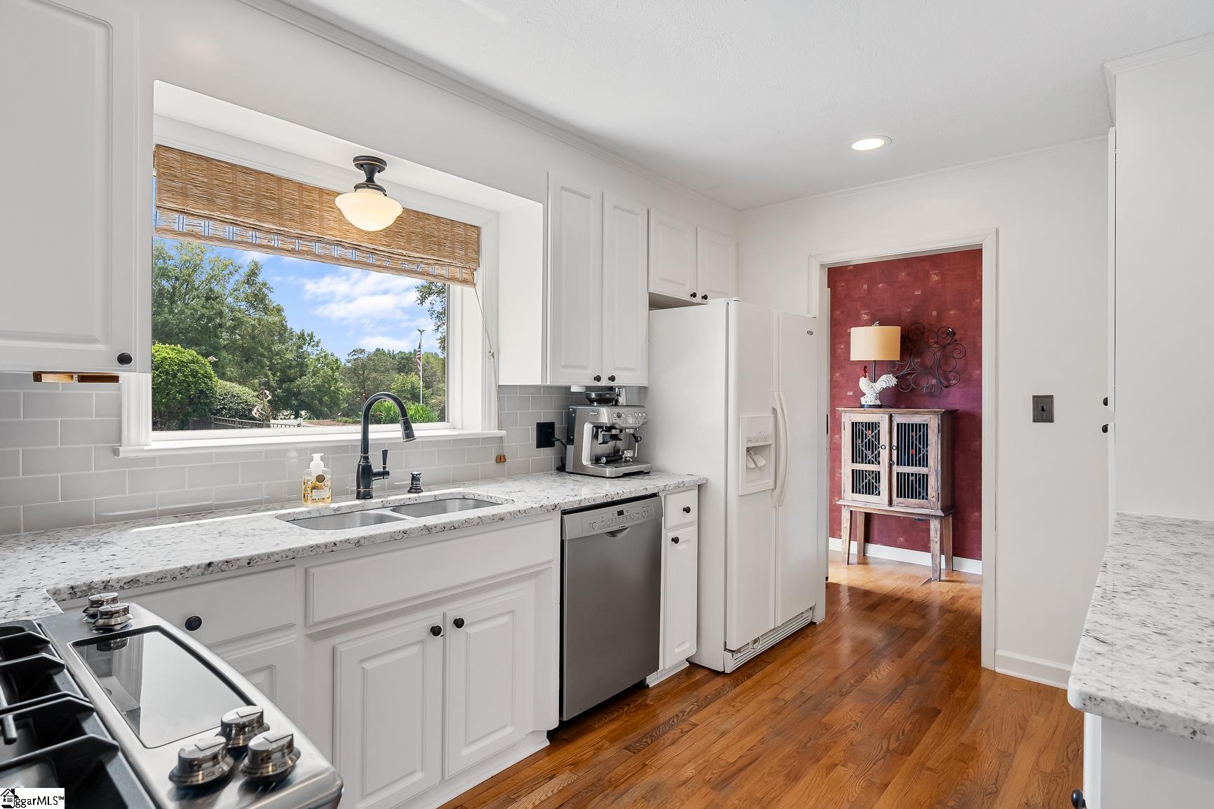 1772 Mahaffey Road Gray Court, SC 29645 - Photo 14 of 49