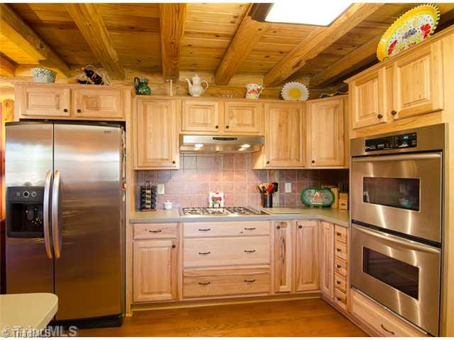 5501 Murphy Road Summerfield, NC 27358 - Photo 4 of 13 Kitchen.