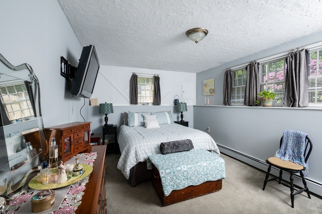 43 Lowell Road Pembroke, MA 02359 - Photo 26 of 40 Gallery Image 26